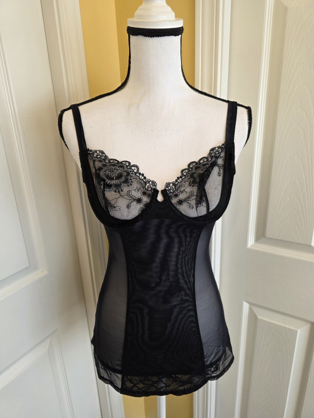VINTAGE VICTORIA SECRET BLACK SHEER CAMI TOP, SIZE 34C
